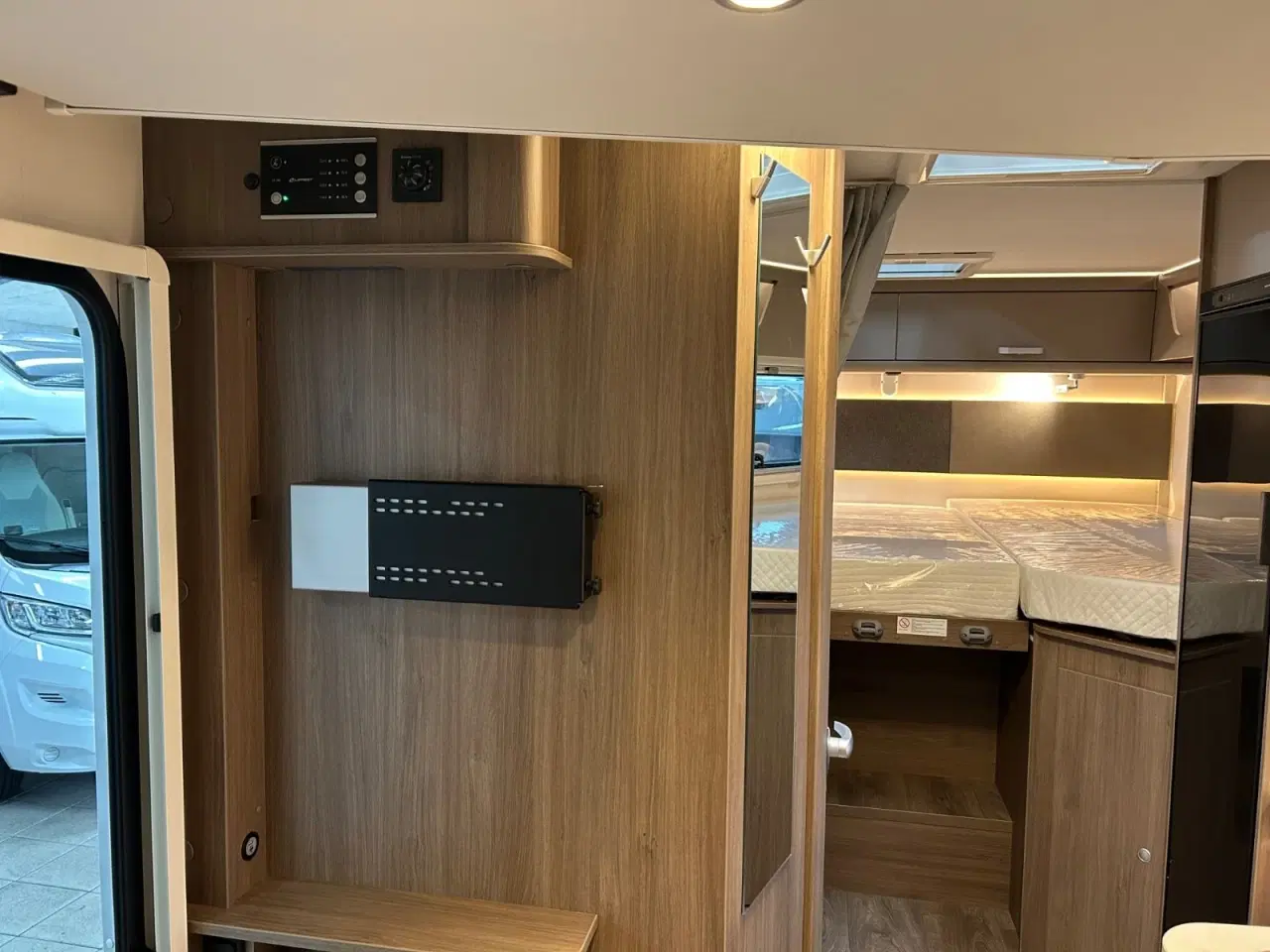 Billede 18 - Carado T328 PRO+ 2,2 JTD 140 aut.