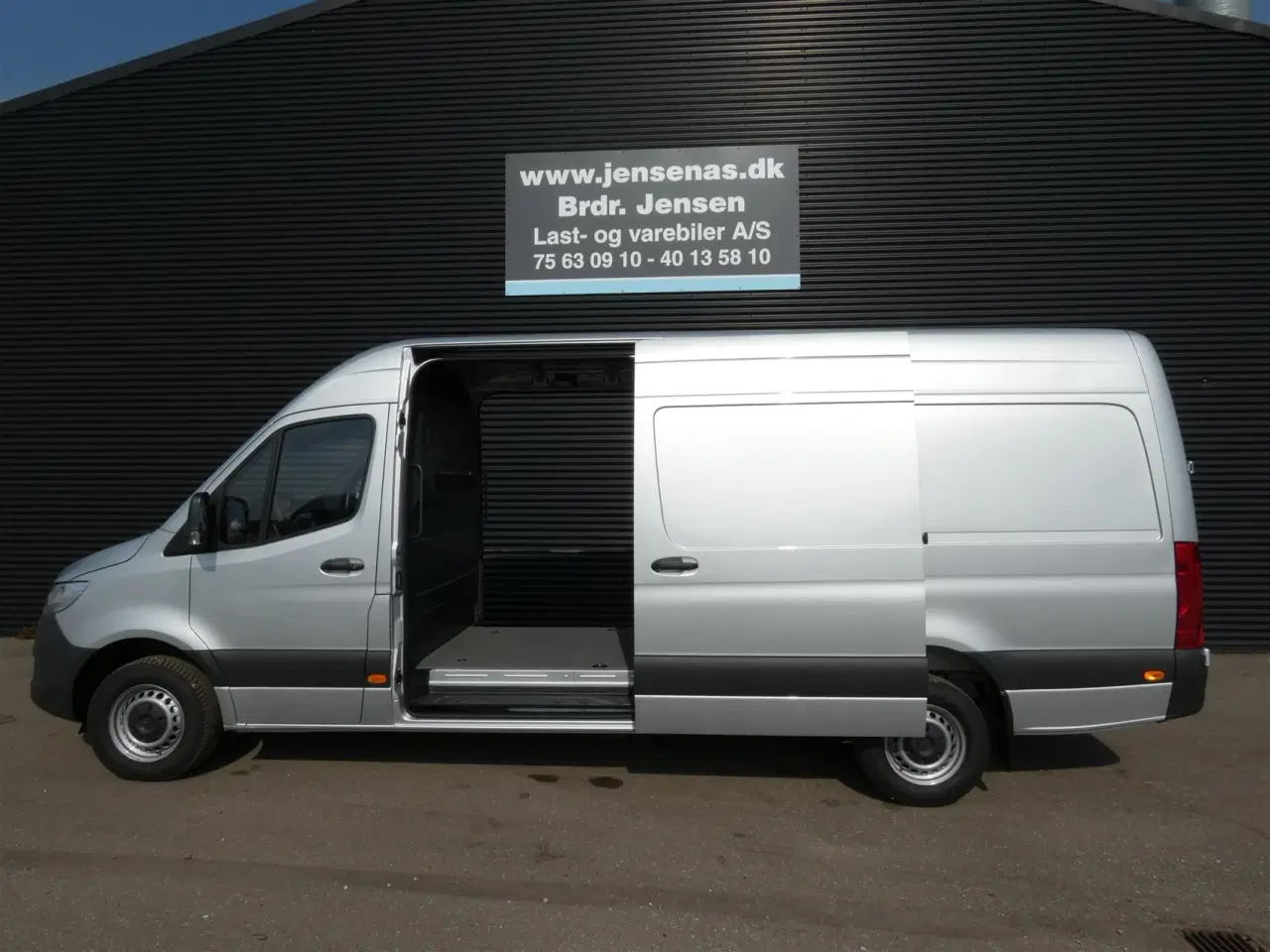 Billede 1 - Mercedes-Benz Sprinter 317 2,0 CDI A3 H2 RWD 9G-Tronic 170HK Van Aut.