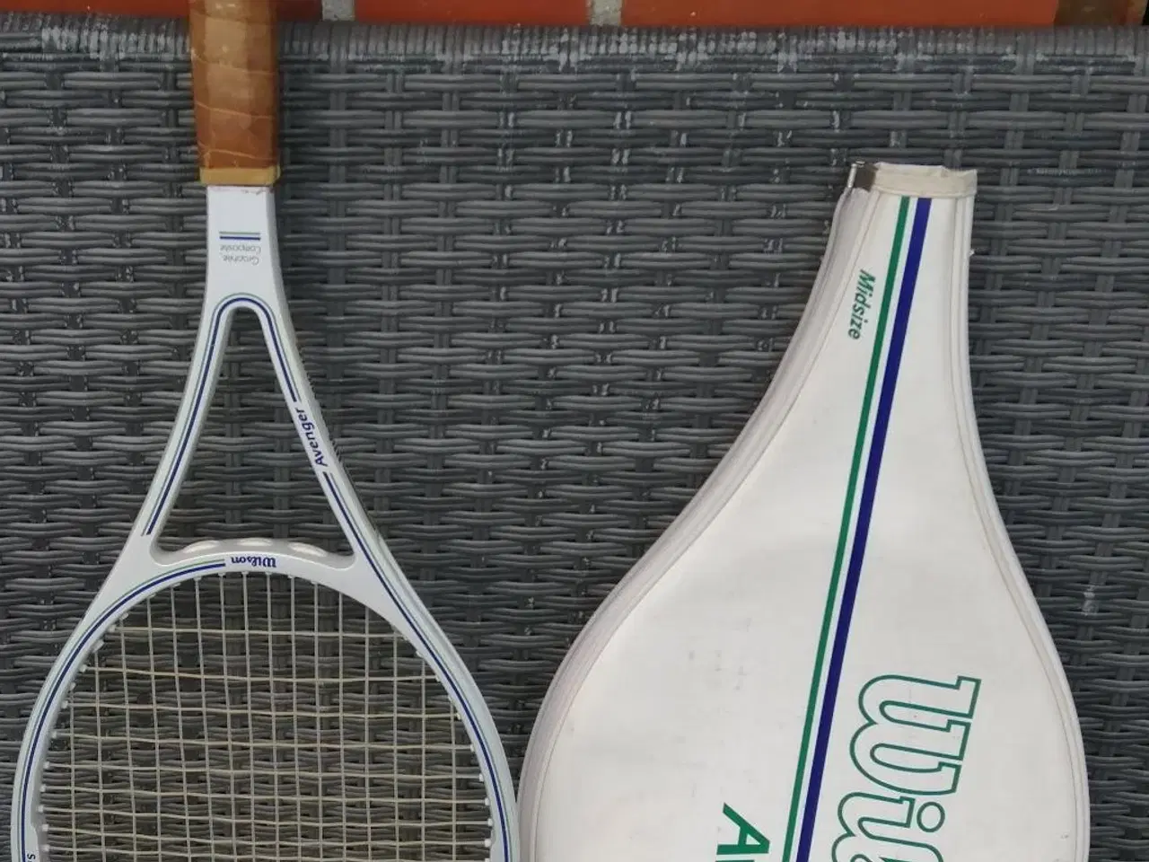 Billede 1 - WILSON AVENGER VINTAGE/SAMLEOBJEKT I FLOT STAND