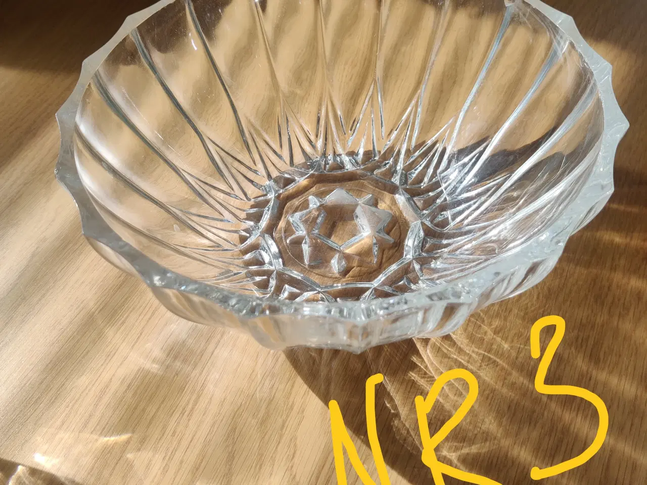 Billede 3 - 3 glas skåle mellem str.Ca 20-25 cm brede 35 kr