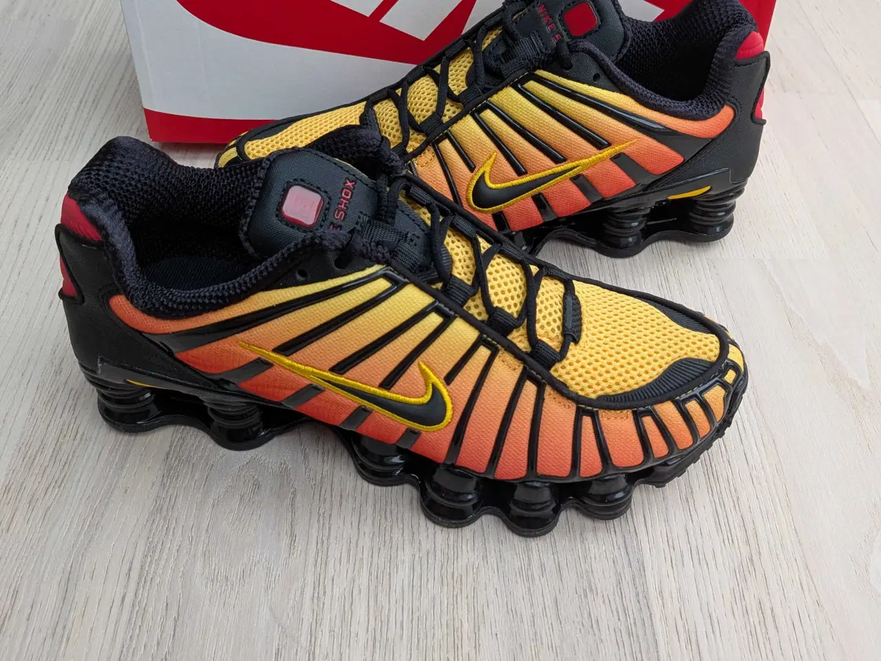 Billede 1 - Nike Shox Tl Sunrise