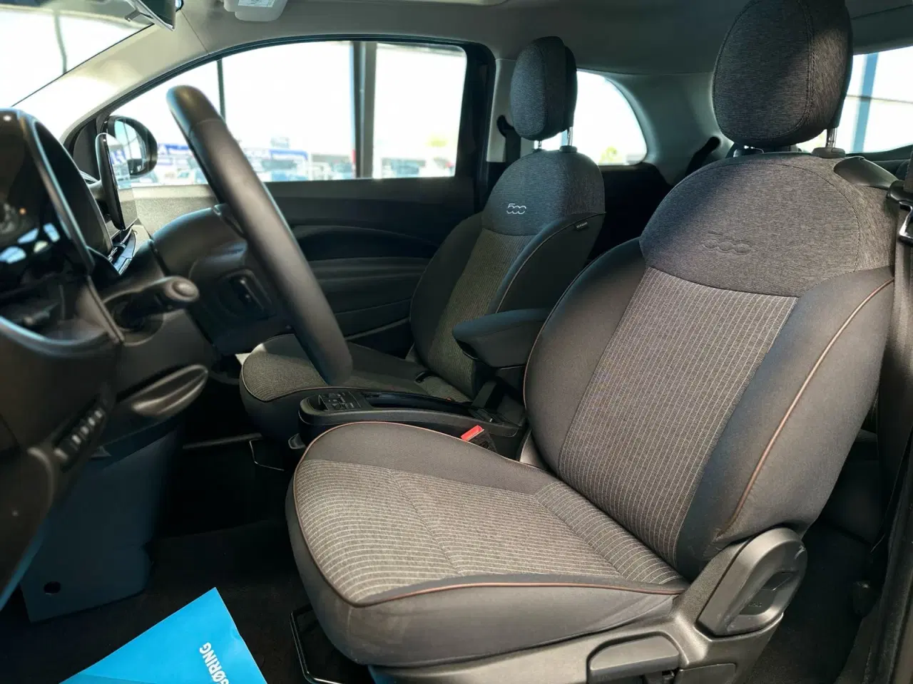 Billede 6 - Fiat 500e 42 Icon Sky
