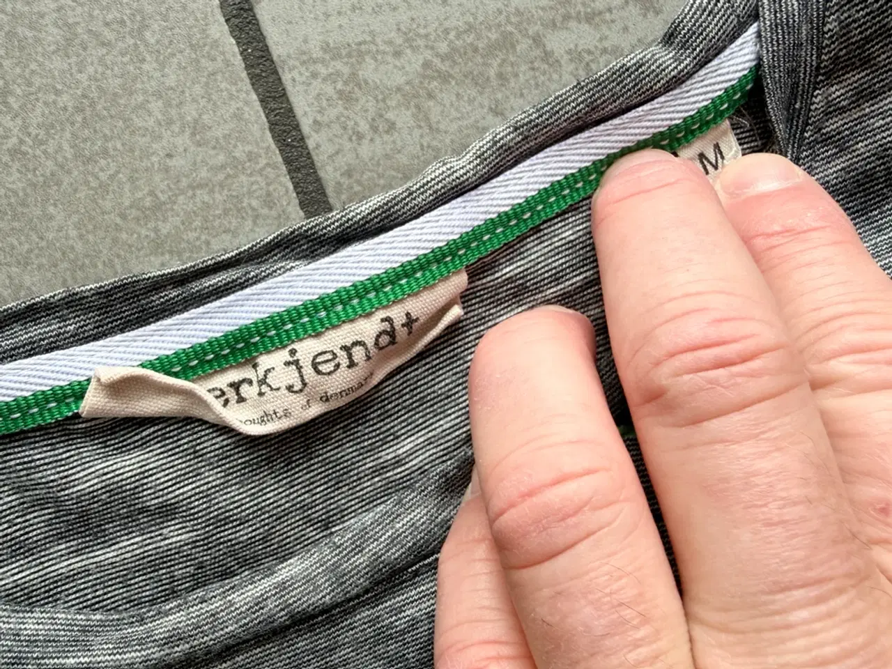 Billede 2 - Anerkjendt t-shirt str. M