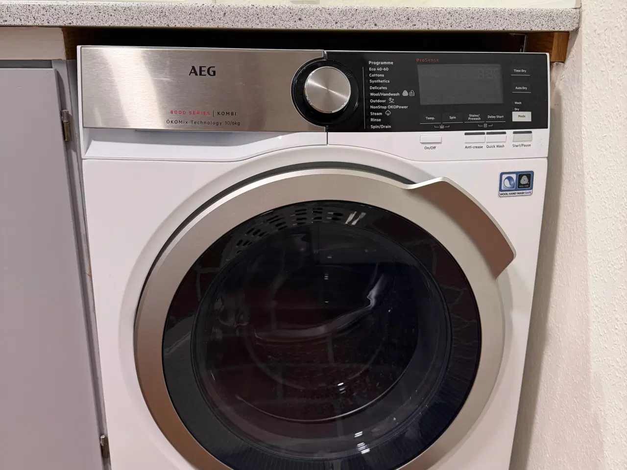 Billede 1 - AEG kombimaskine (vask og rør)