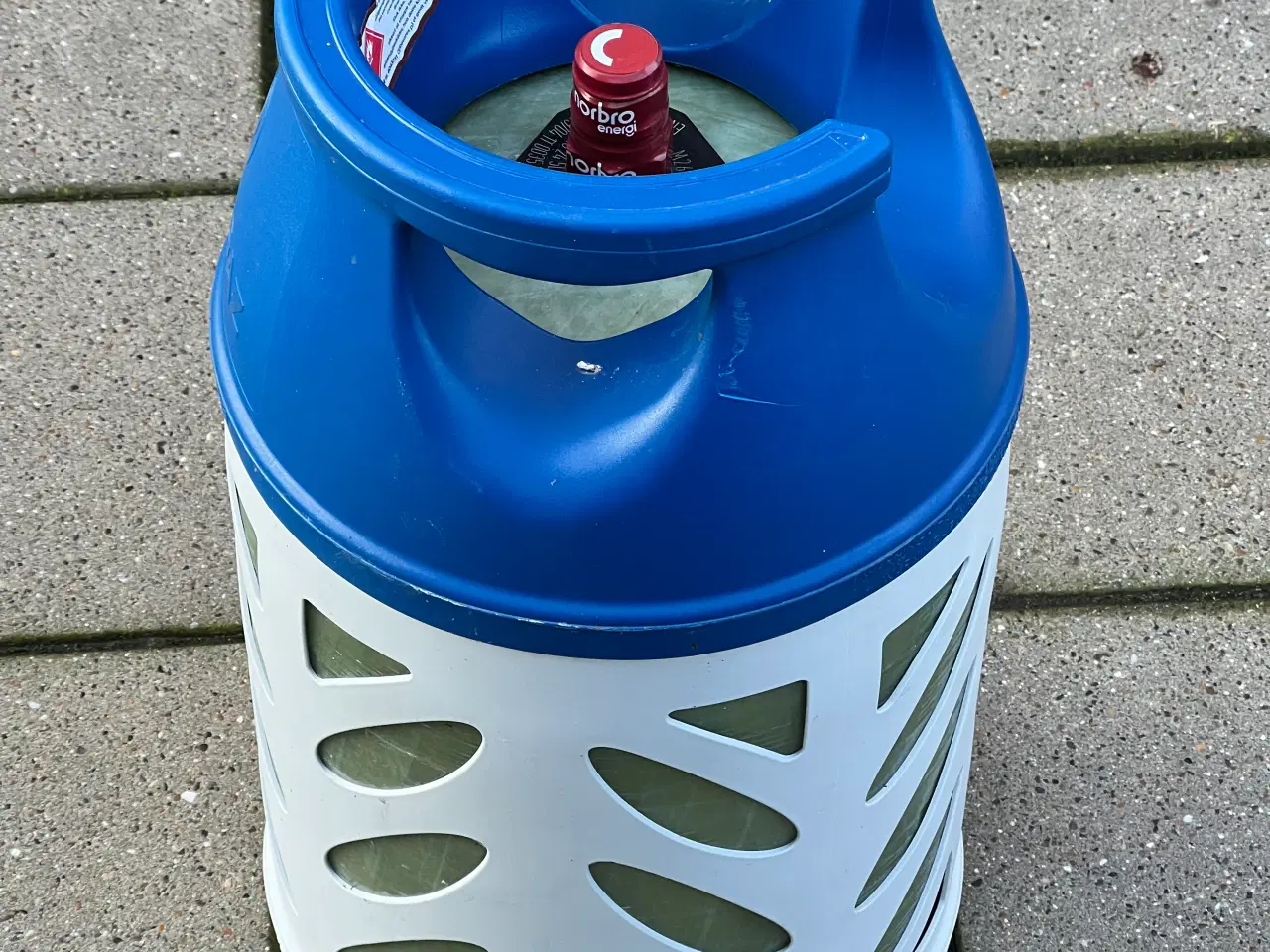 Billede 1 - 10 kg gasflaske fyldt og forsejlet