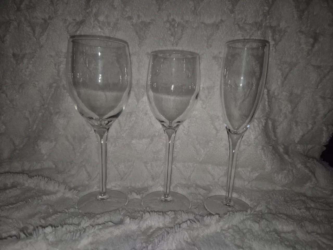 Billede 2 - Vin-/vand glas 