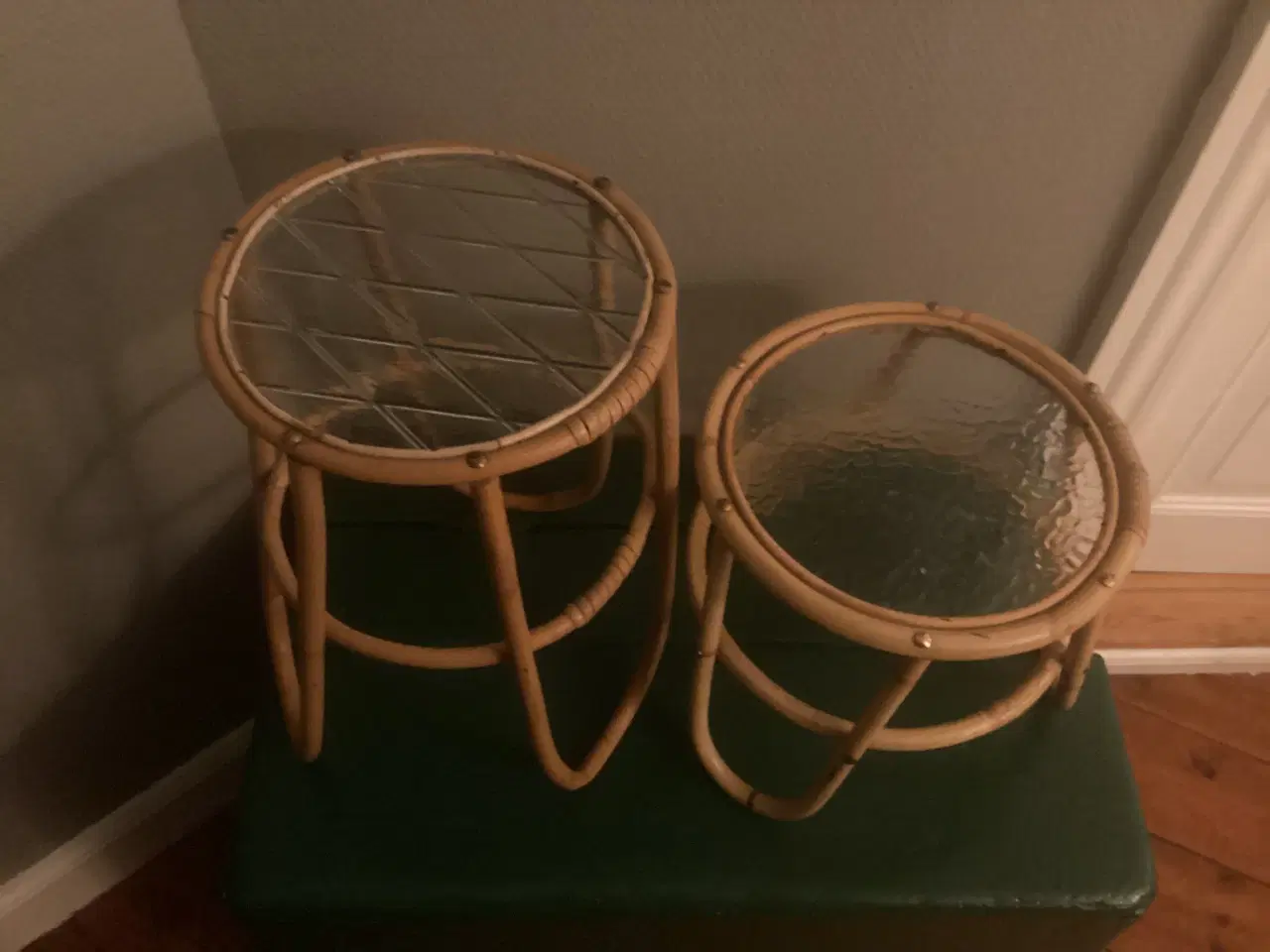 Billede 2 - 2 bambusborde med glasplade