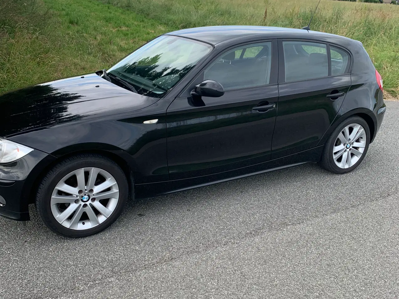 Billede 4 - Bmw 118i 2,0. Ny kæde og under 200k km