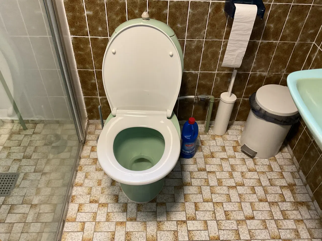 Billede 2 - Toilet og håndvask Ifø