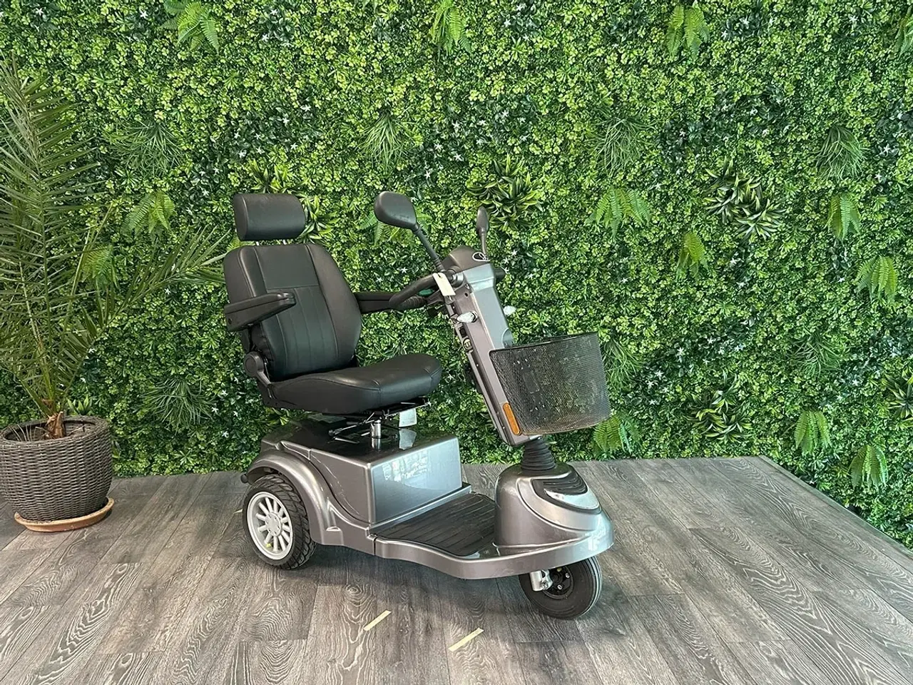 Billede 1 - LM-450 grå - 1 års garanti