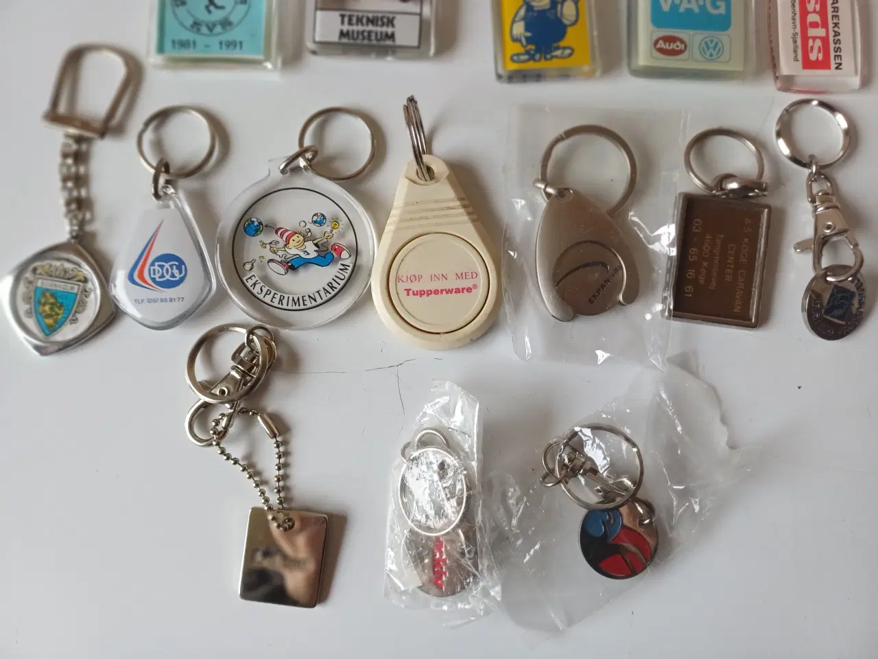 Billede 3 - Nøgleringe i metal og plast