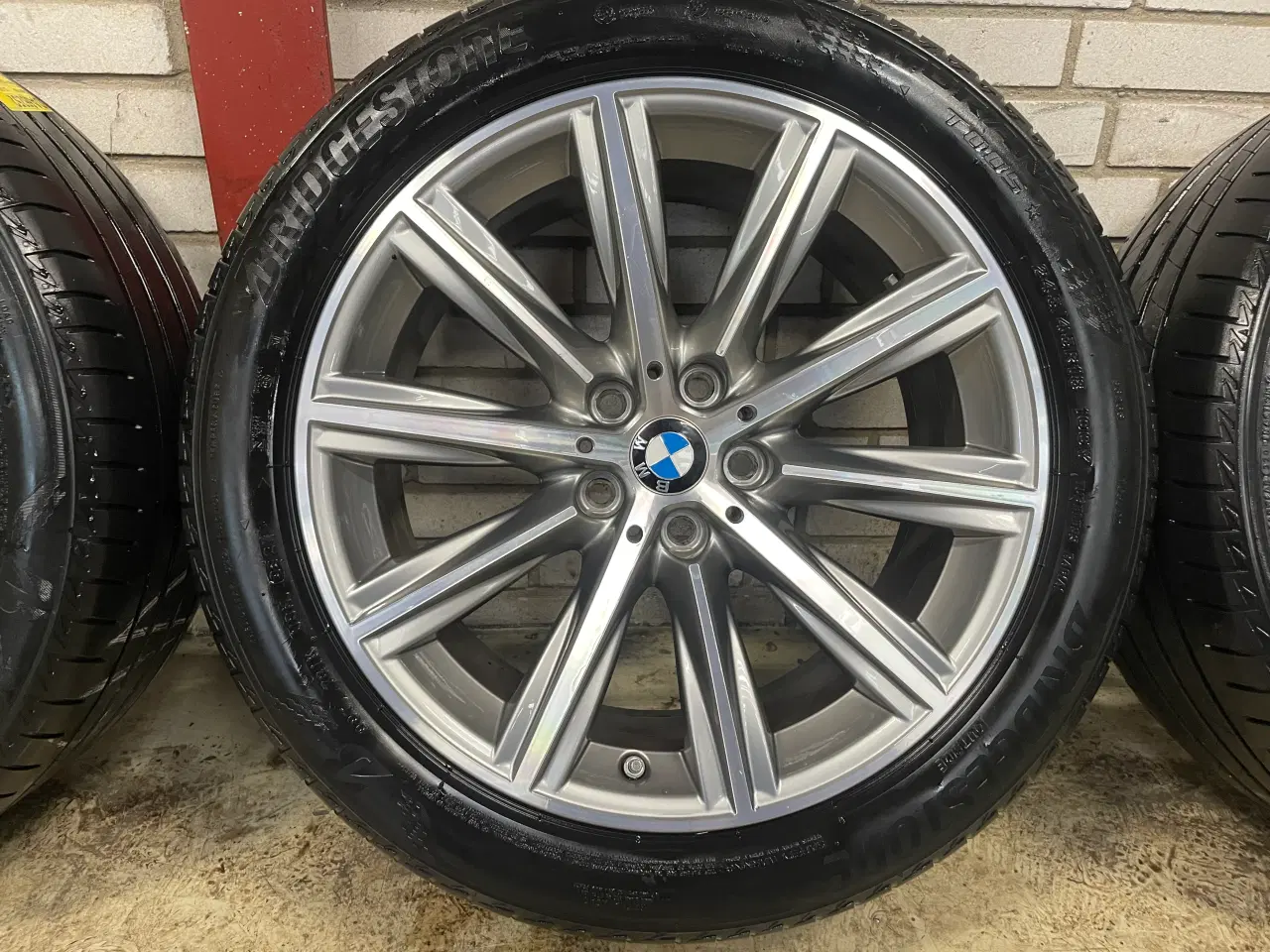 Billede 5 - 18 BMW 530e 245/45r18 Ref.241 sommer