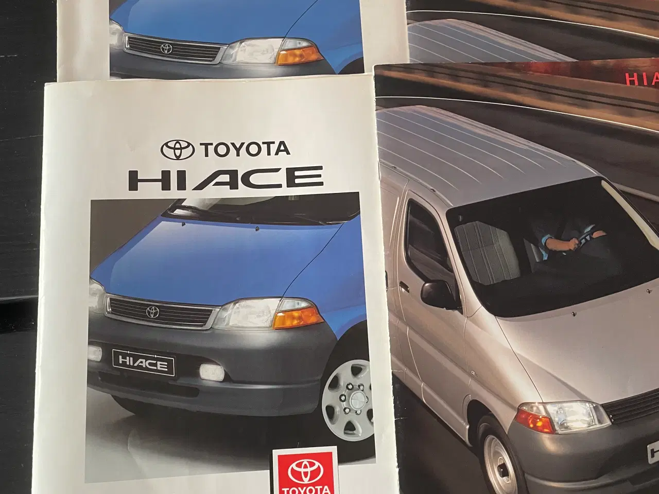 Billede 2 - Toyota Hiace brochure år 2000