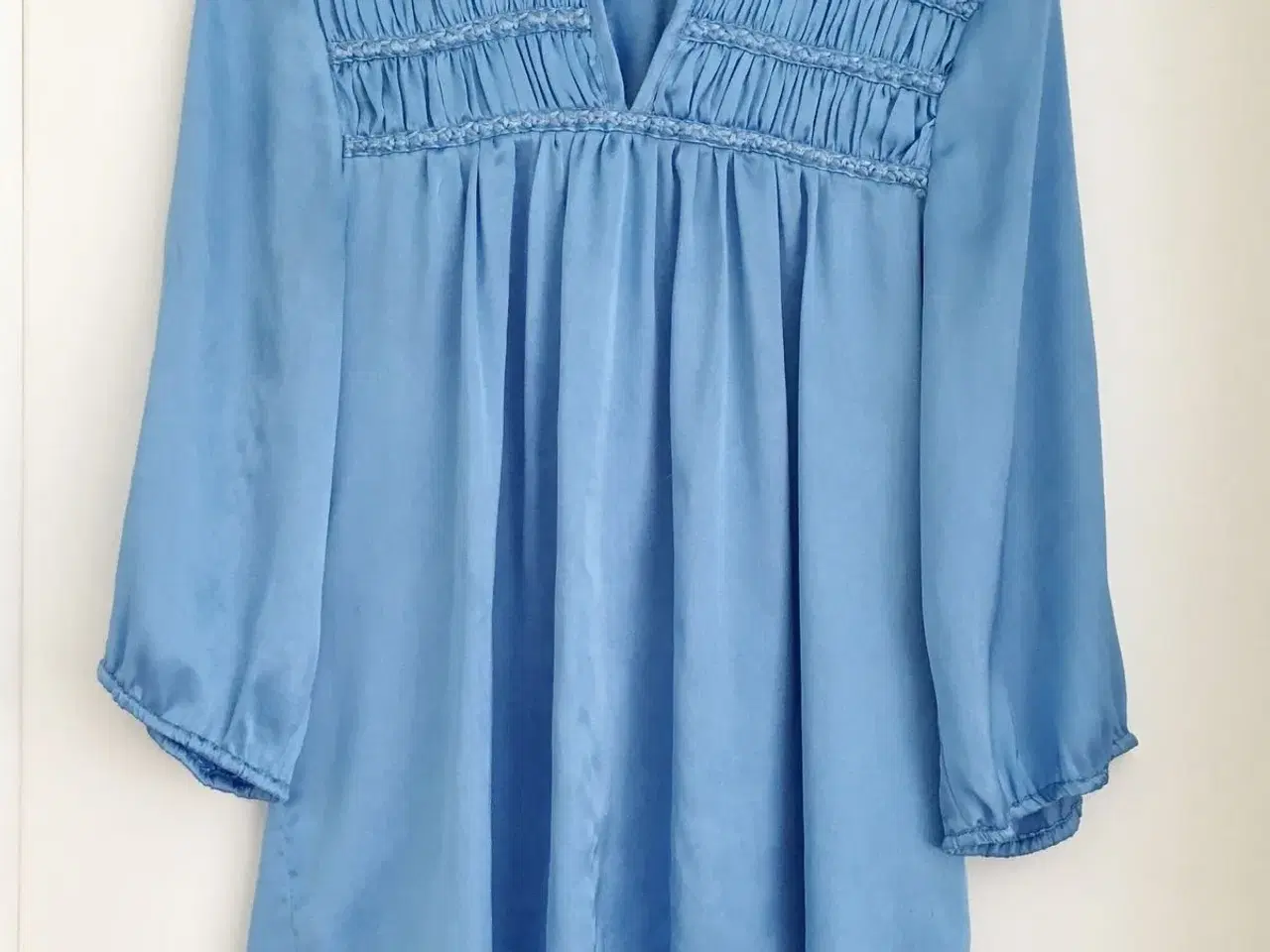 Billede 1 - Smuk bluse sælges