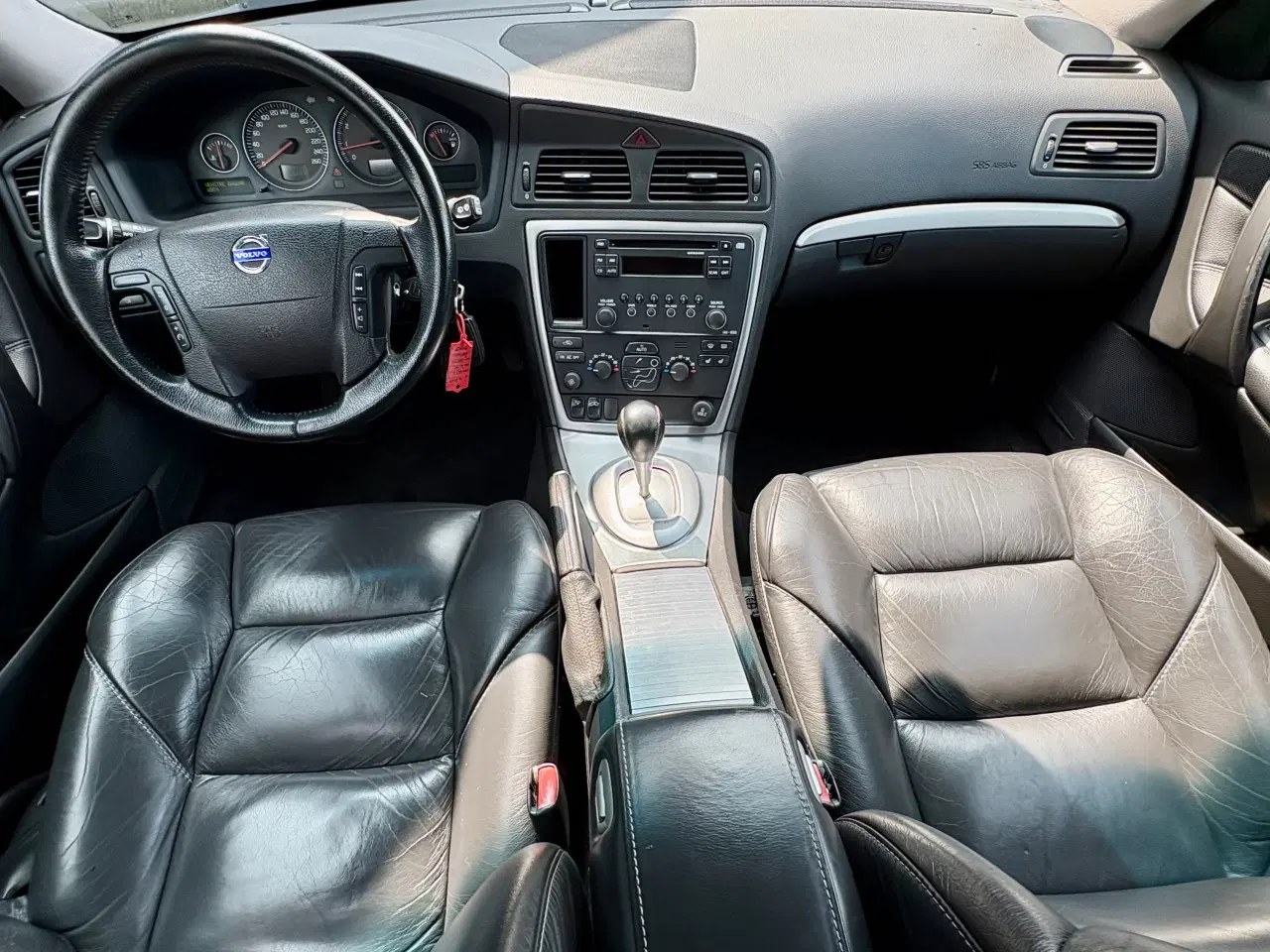 Billede 9 - Volvo V70 2,4 140 HK - Nysynet med lavt km-tal