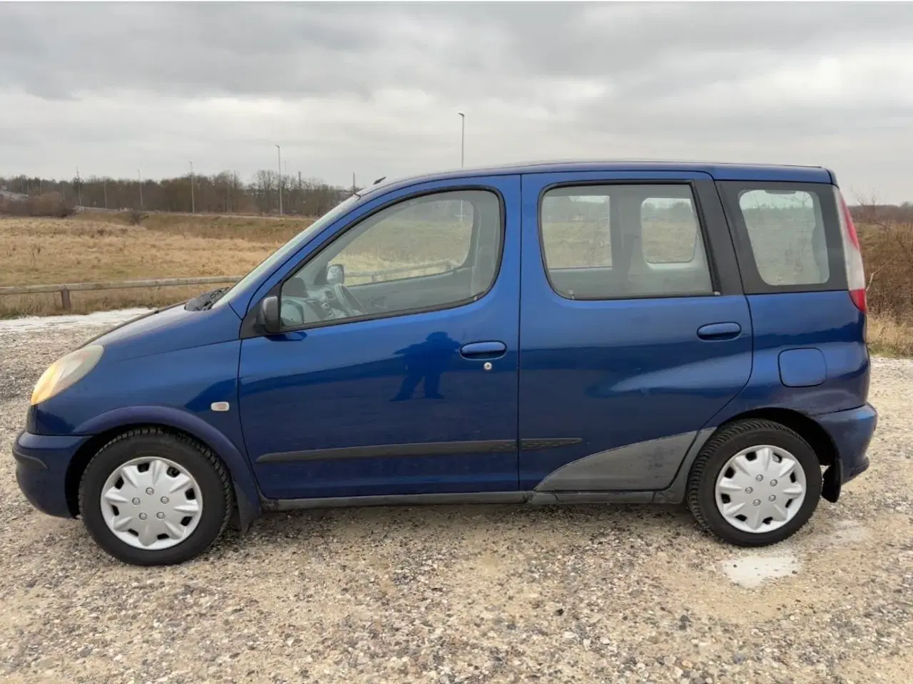 Billede 5 - Velkørende Toyota Verso. 