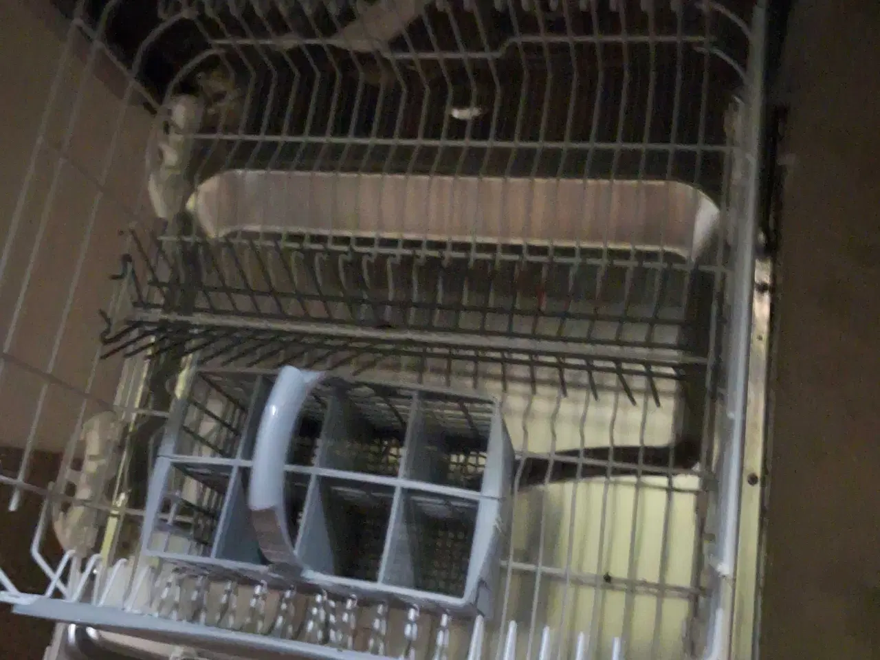 Billede 2 - Ariston  opvaskemaskine  sælges  lige  taget  fra 