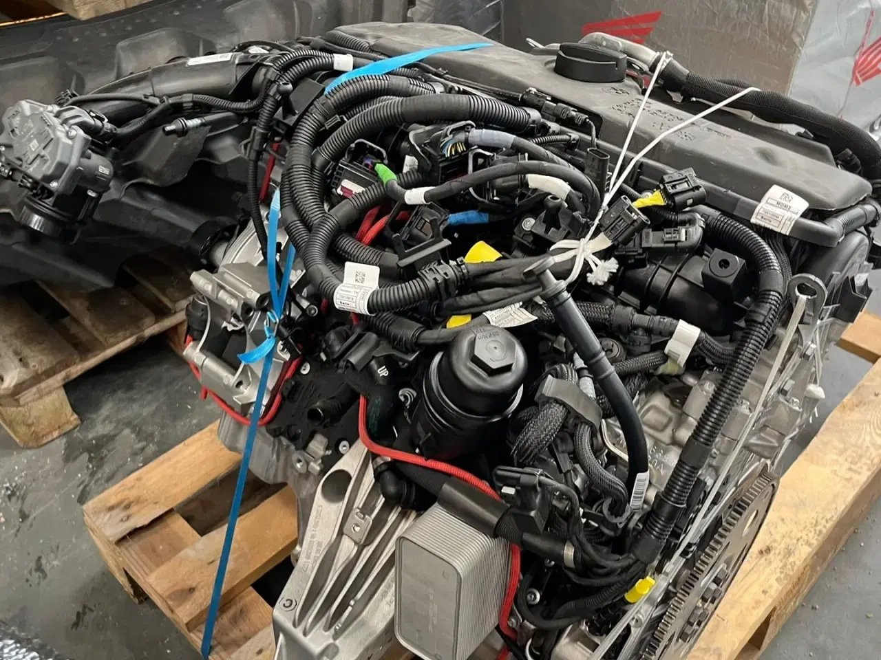 Billede 23 - BMW Motor B57D30A  Fabriks NY komplet motor