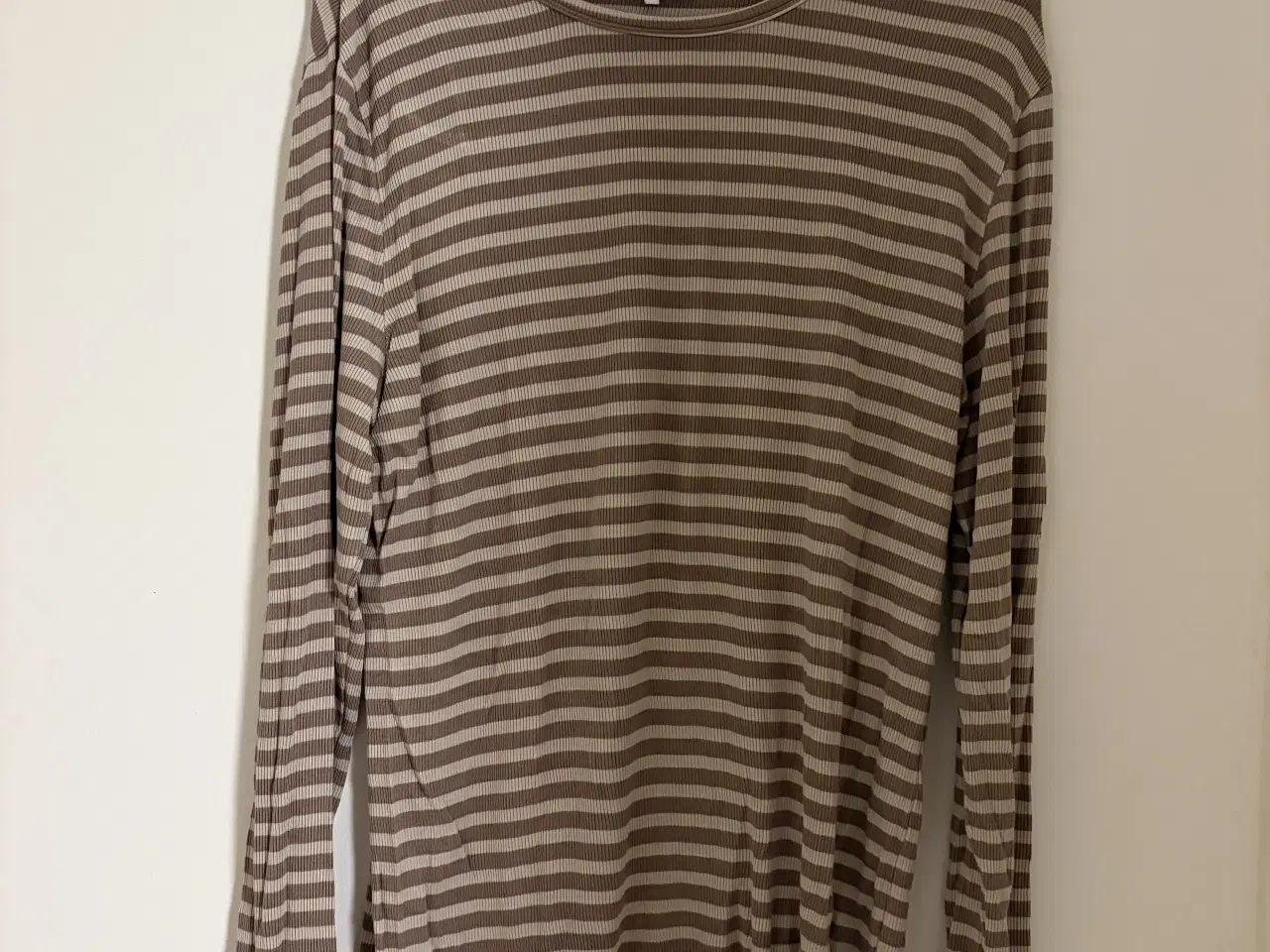 Billede 1 - Stribet langærmet trøje