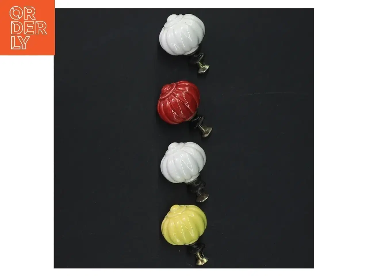 Billede 3 - Sæt af farverige porcelæn greb (str. Ø. 3,5 cm)