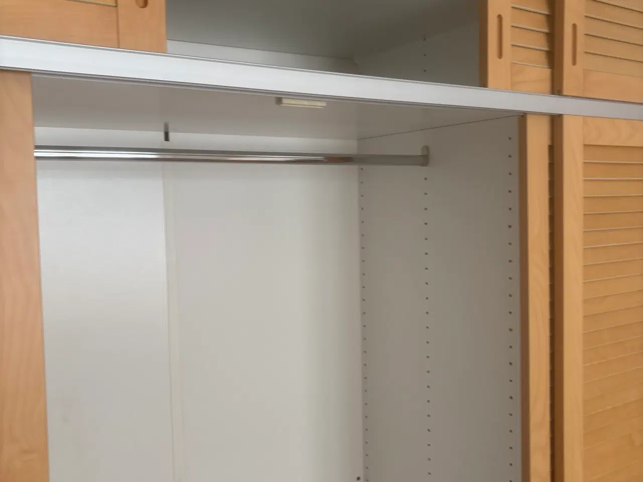 Billede 7 - TM- line 4 fløjet klædeskab