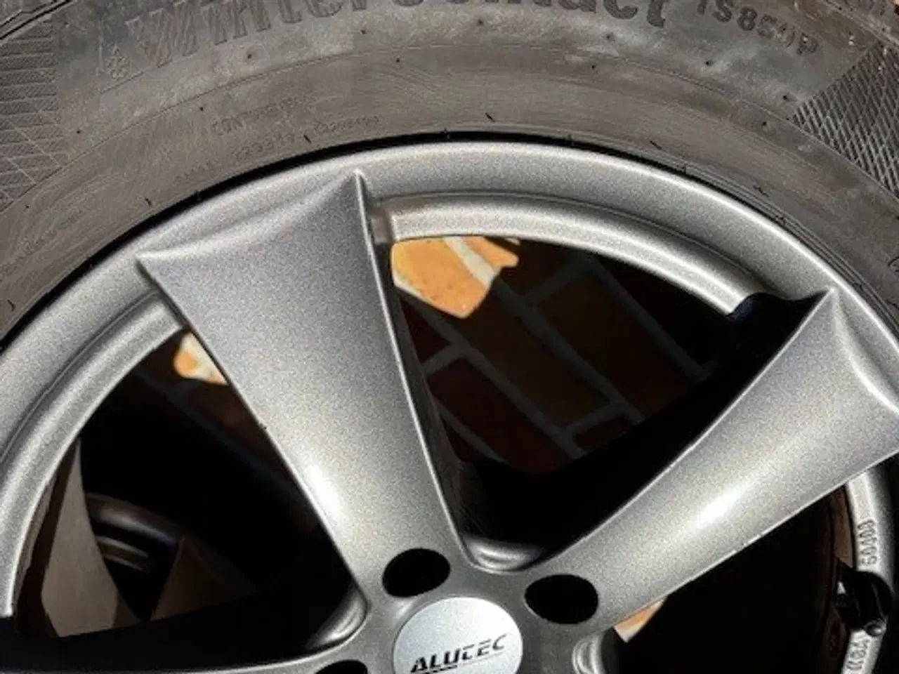 Billede 3 - Alufælge med vinterdæk