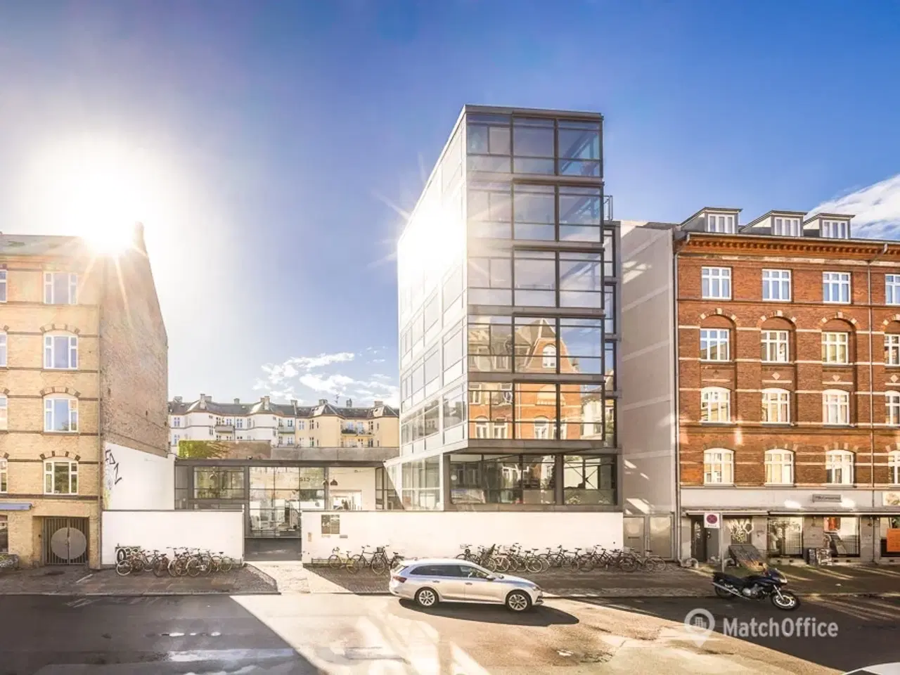 Billede 1 - Kontor i miniskyskraber på Nørrebro