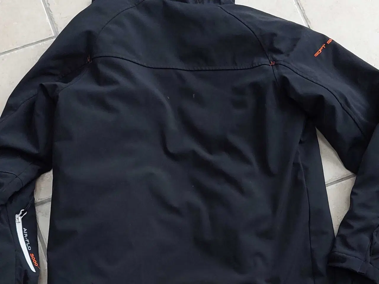 Billede 6 - Sort soft shell vinter jakke. 