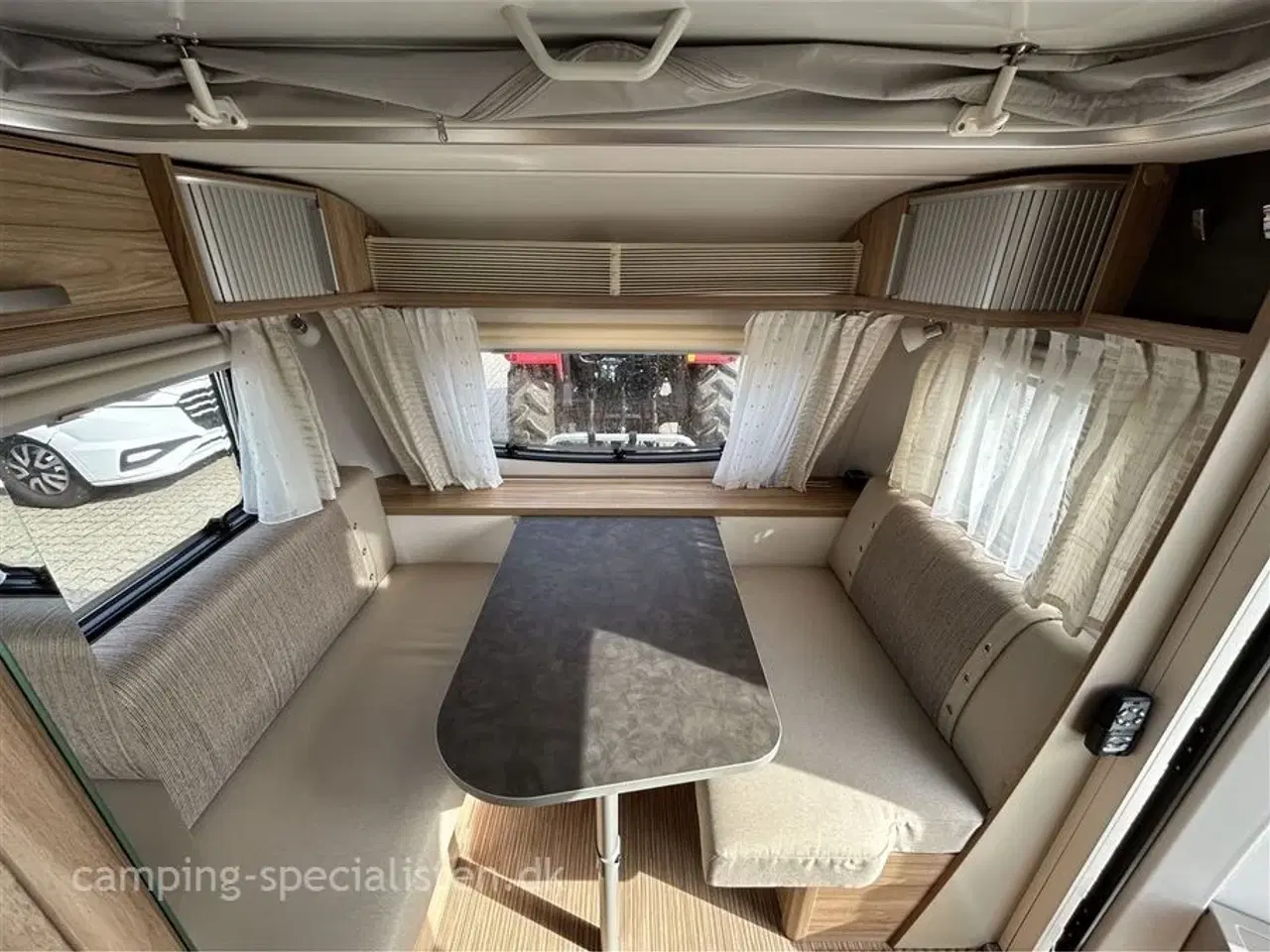 Billede 4 - 2023 - Hymer Feeling 442   Hymer Feeling 442 model 2023 kan nu ses hos Camping -Specialisten.dk
