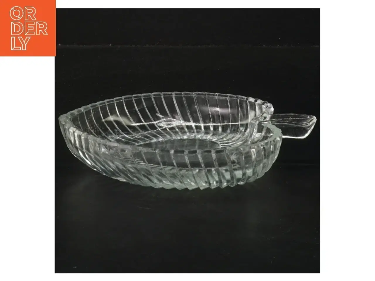 Billede 2 - Glasfad i bladform (str. 18 cm)