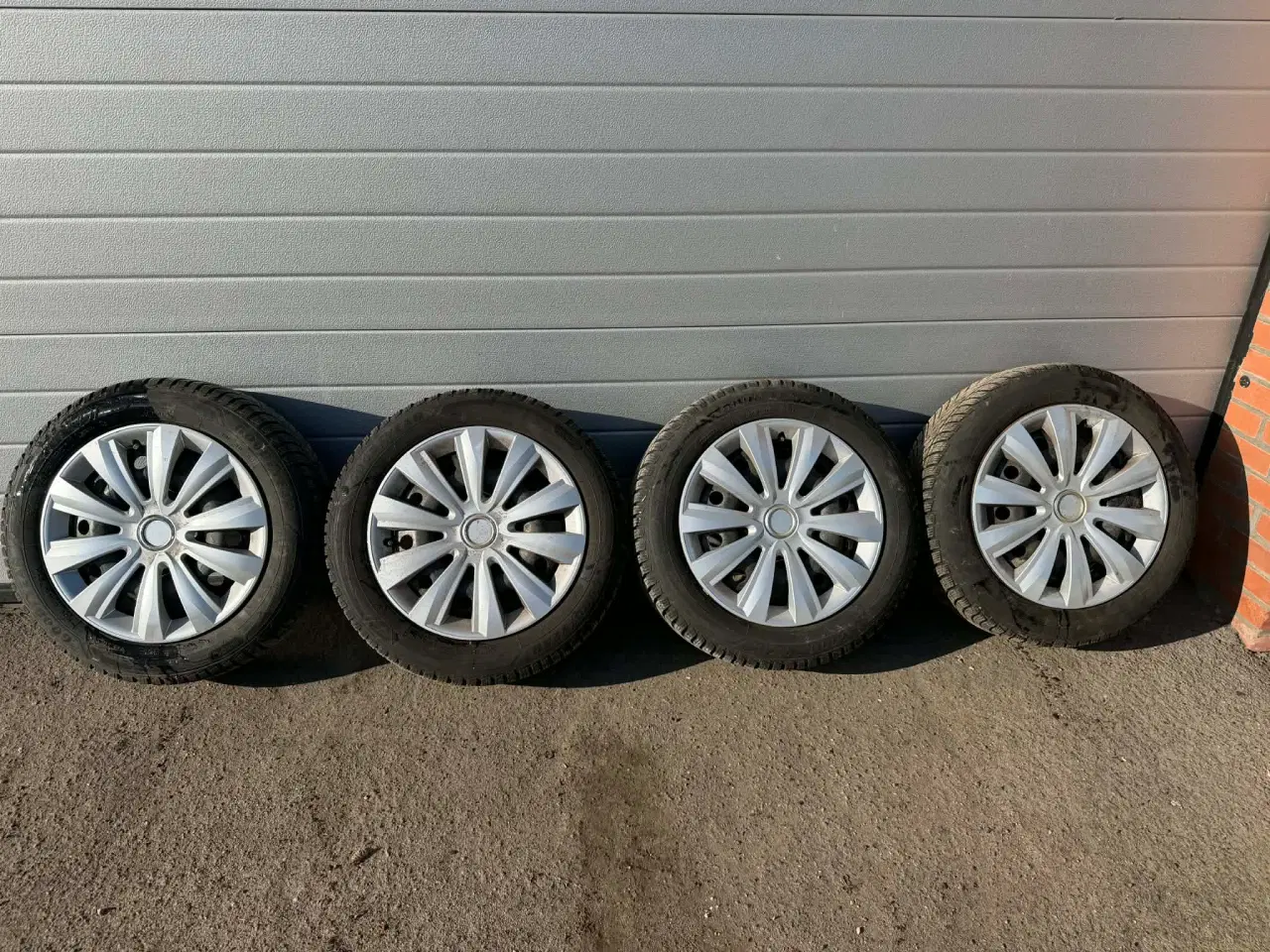 Billede 1 - 16" stålfælge med vinterdæk og TMPS sensor