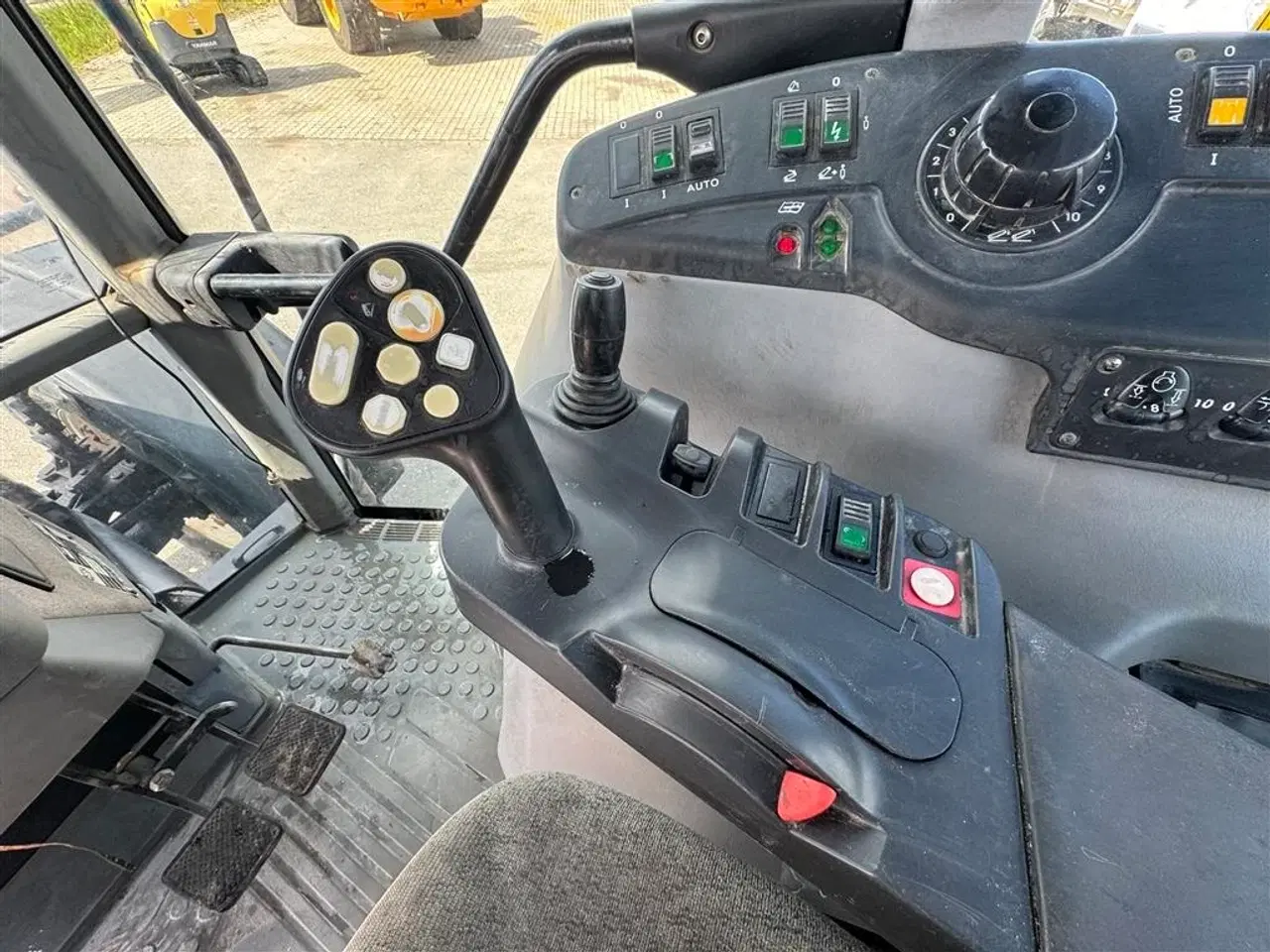 Billede 17 - New Holland TVT 190 MED FULD AFFJEDRING!