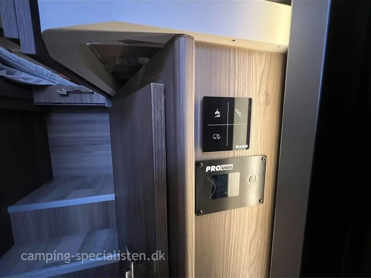 Billede 11 - 2024 - Kabe Novum X 750 LGB   Kabe Novum X 750 LGB model 2024 kun kørt 6.000 km kan nu ses hos Camping-Specialisten