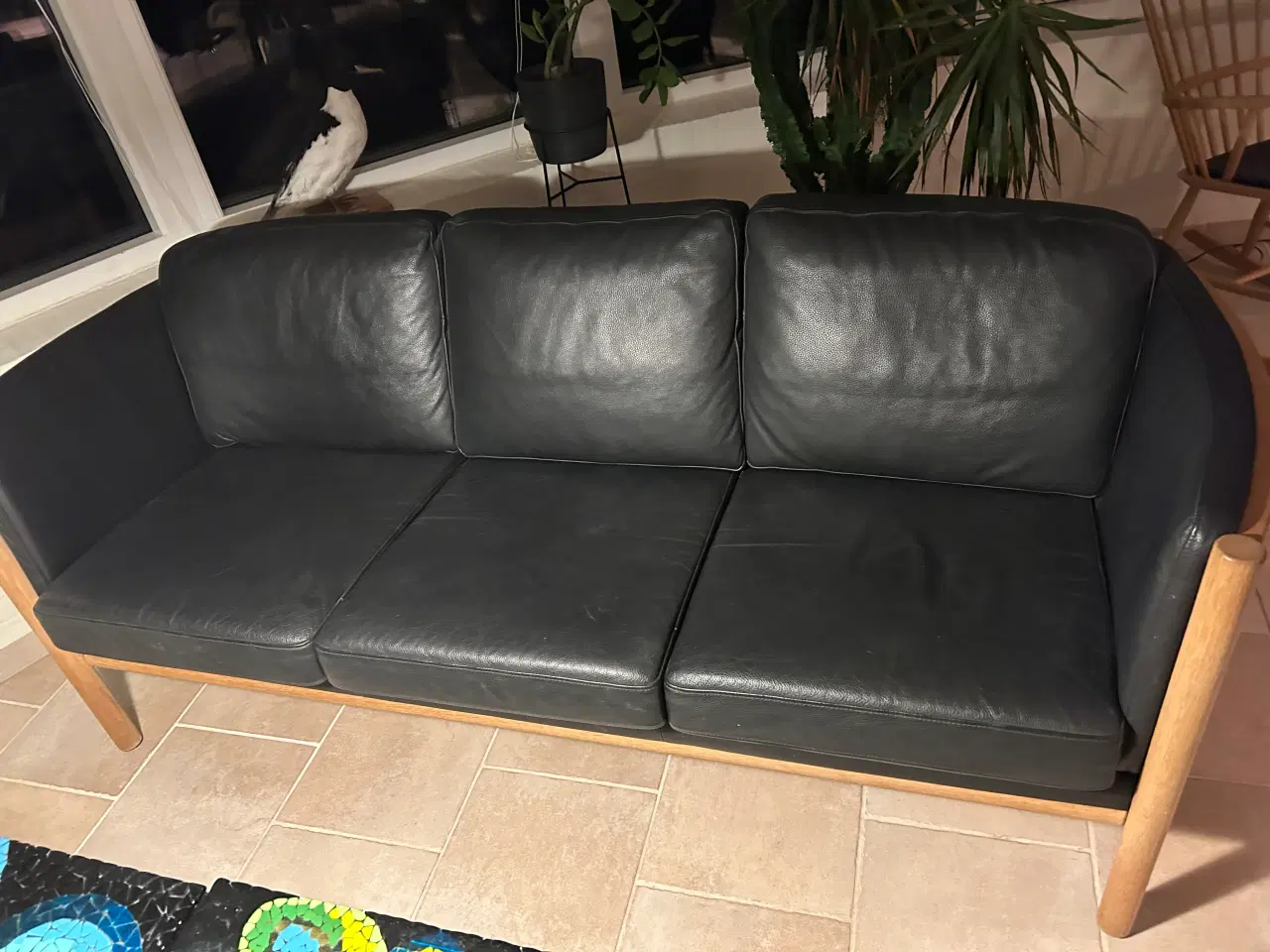 Billede 2 - Sofa i læder og egetræ