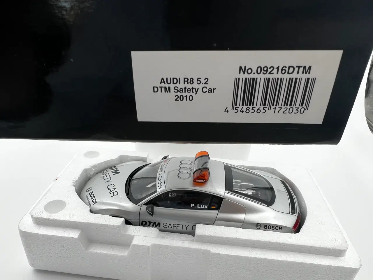 Billede 10 - 2010 Audi R8 5,2 DTM Safety Car 1:18