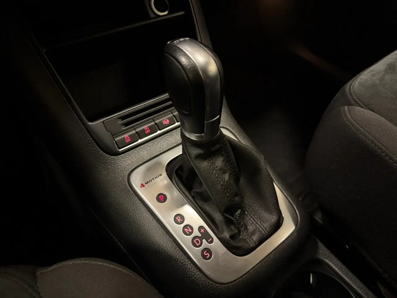 Billede 10 - VW Tiguan 2,0 TDi 140 Sport & Style 4Motion BMT Van