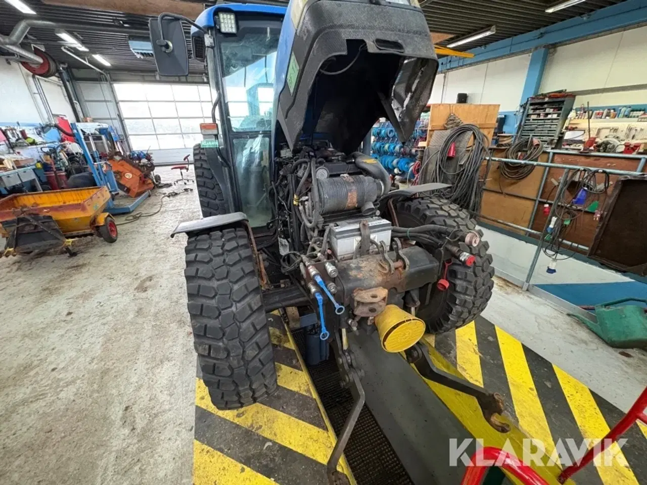 Billede 9 - Traktor New Holland TN75D