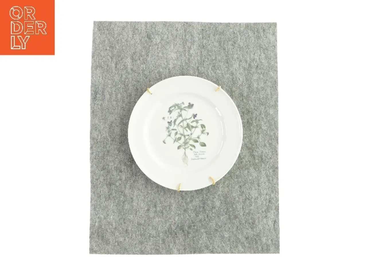 Billede 1 - Pynte tallerken på Holder fra Lise Porcelæn (str. Ø:20)