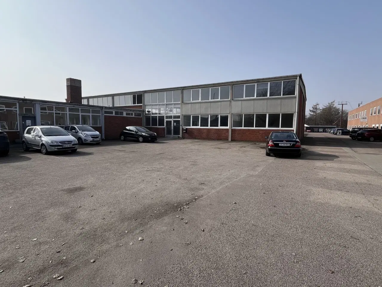 Billede 2 - Højloftet lager med kontorer til leje på Tangmosevej 87 i Køge