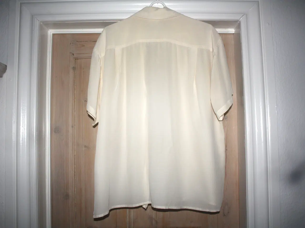 Billede 4 - Ivan Grundahl Linea S silke bluse str. M 100% silk