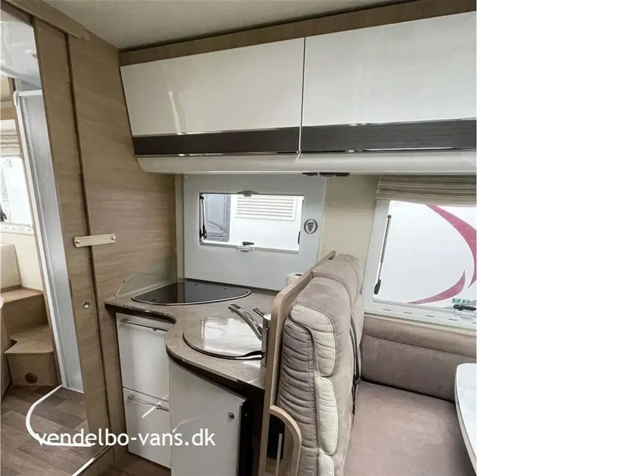 Billede 9 - 2018 - Elnagh I-Loft En ejer - AUTOMATGEAR - 5 S. selepladser