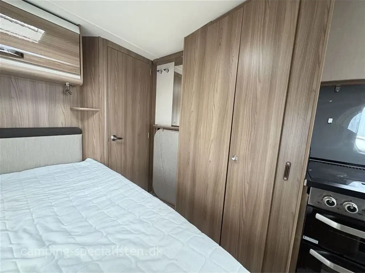 Billede 14 - 2016 - Sprite Cruzer 495 SR   Sprite Cruzer 495 2016 - Se den nu hos Camping-Specialisten.dk