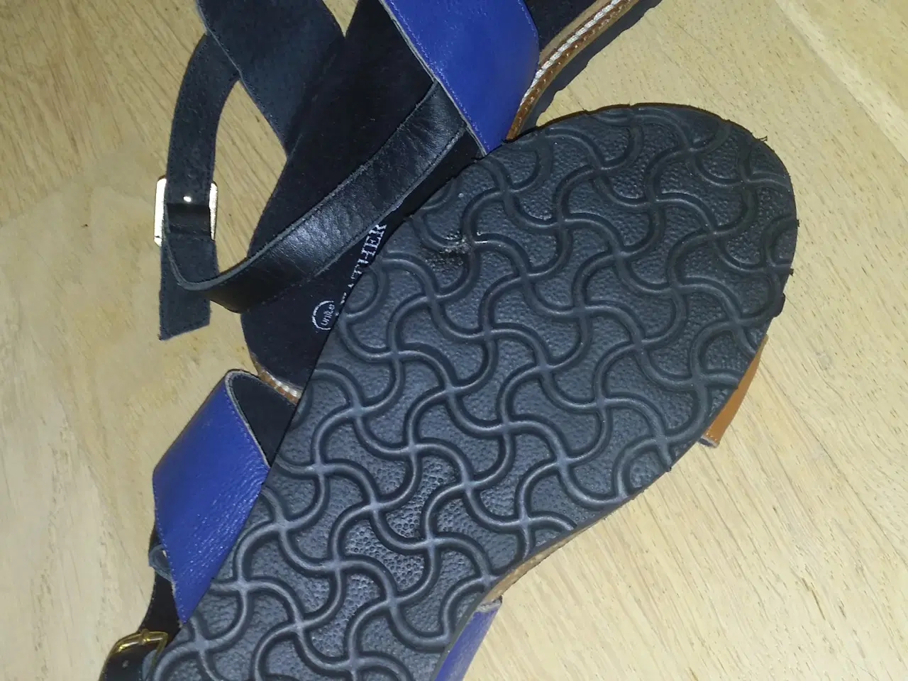 Billede 3 - Sandaler		