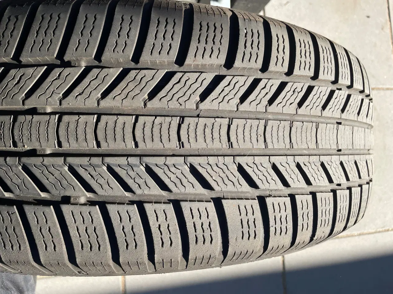 Billede 4 - 4. 17" alufælge til Ford Kuga m. slidte vinterdæk