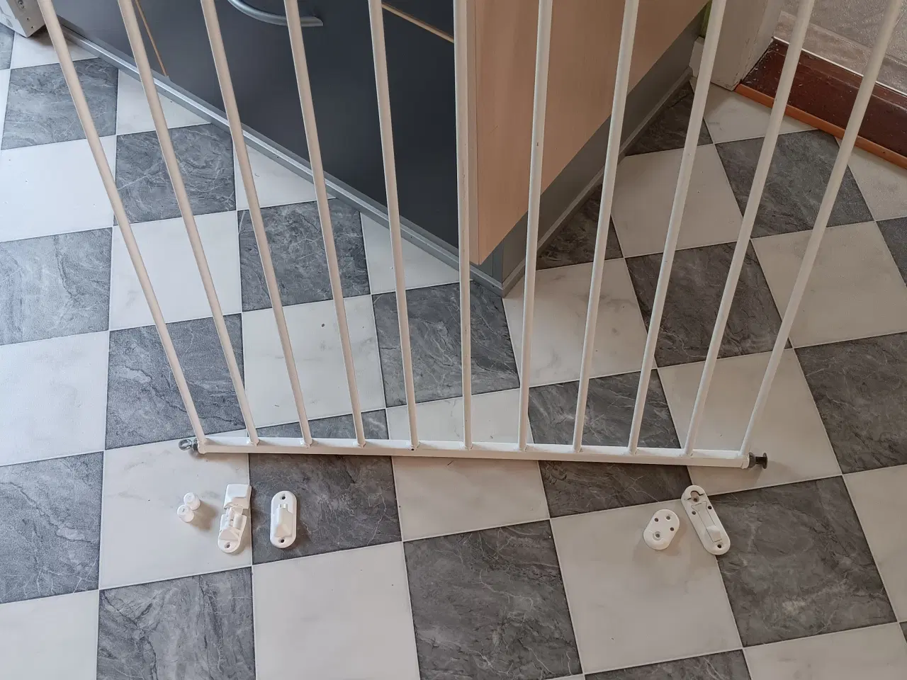 Billede 1 - Trappegitter/ hundegitter