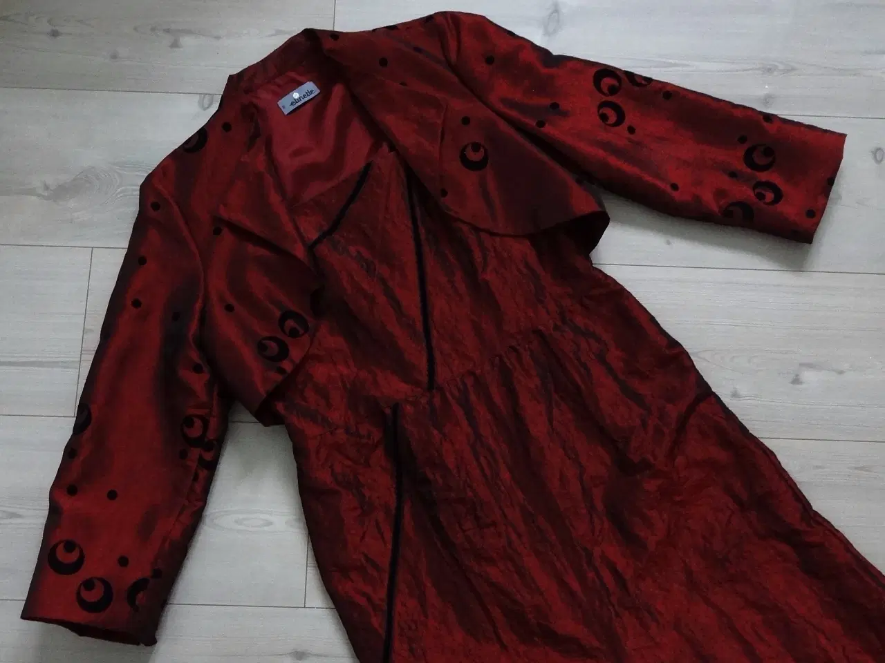 Billede 8 - Gallakjole, Elinette, Festkjole inkl. jakke str. M