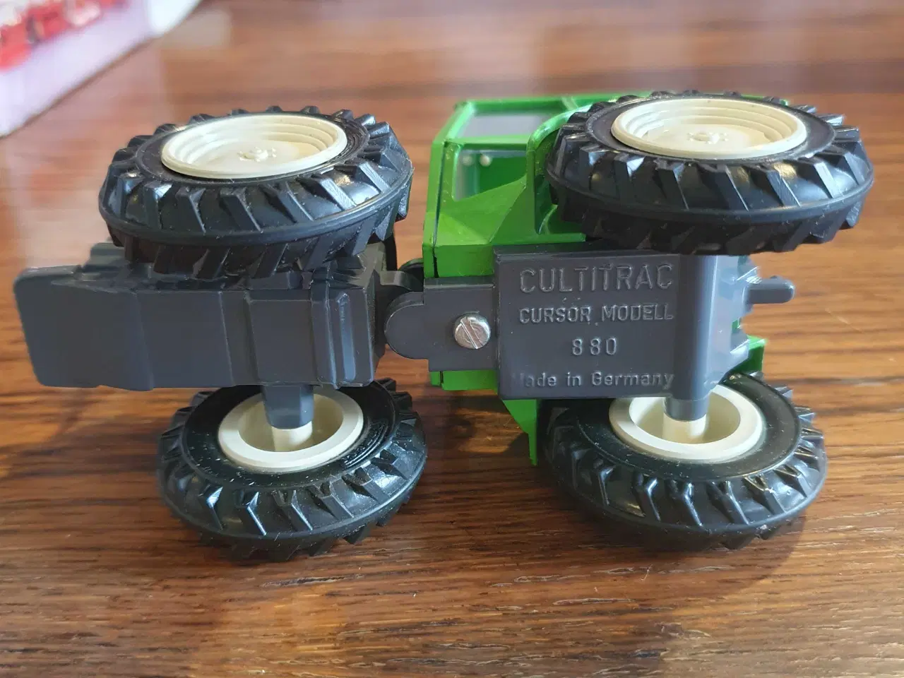 Billede 6 - Vintage model traktor 