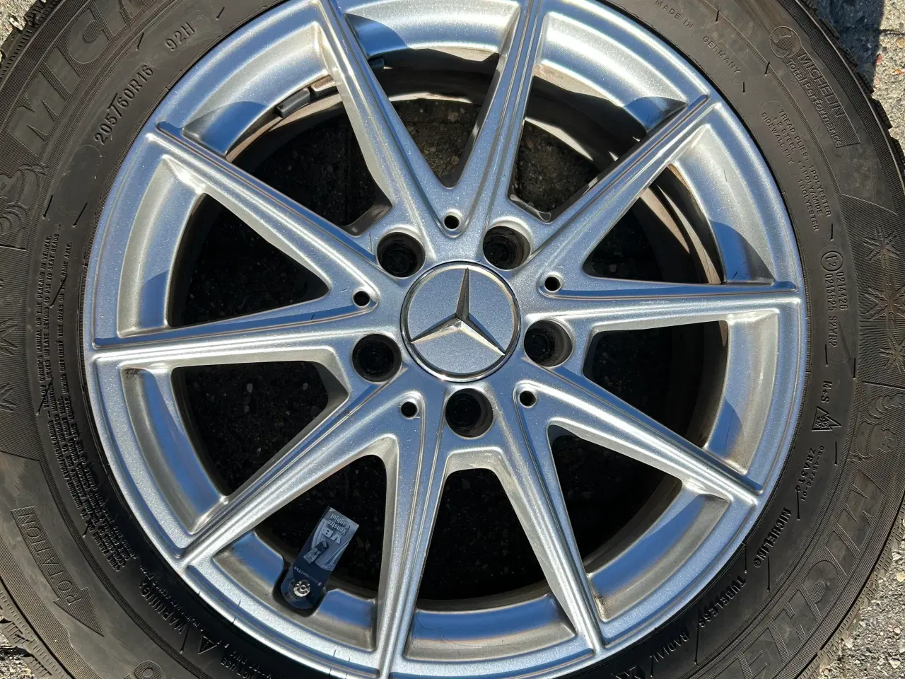 Billede 1 - Mercedes fælge+dæk 205/60 16 R