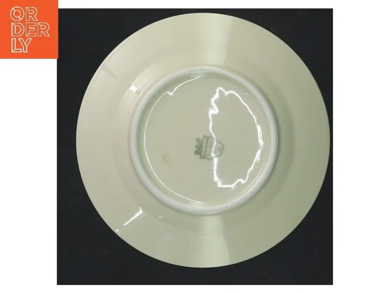 Billede 2 - Sæt af 15 tallerkener med guldkant fra Københavns Porcellains Maleri (str. 15 styk, ø 16 cm)