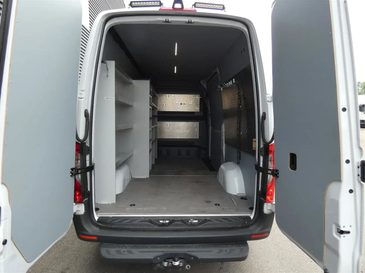 Billede 7 - Mercedes-Benz Sprinter 317 2,0 CDI A2 H2 RWD 9G-Tronic 170HK Van Aut.